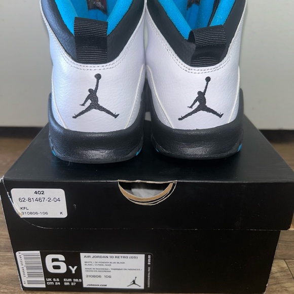 AIR JORDAN 10 RETRO POWDER BLUE - SIZE 6Y - Picture 4 of 10